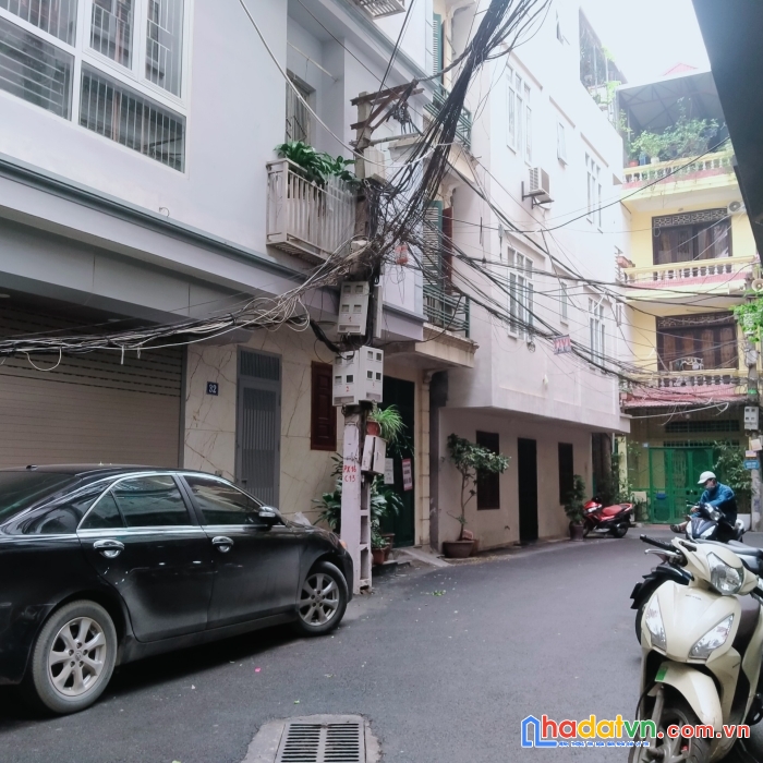 Bán nhà đẹp an dương-tây hồ ô tô đỗ cửa,kinh doanh dt 40 x5tầng, giá chào 5.6tỷ.
