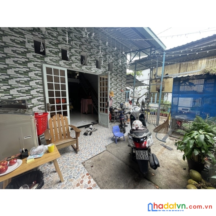 Nhà gấp bán tân thới hiệp 13 quận 12 200m2 ngang 10m chỉ 10 tỷ.