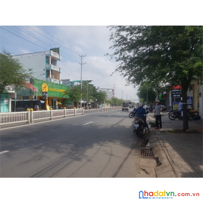 Cho thuê mặt bằng mới xây cạnh kcn đông xuyên đường 30/4 tpvt