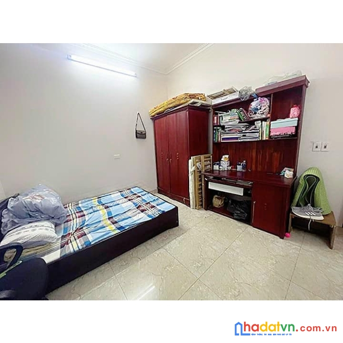 Gà đẻ trứng vàng - trung tâm ngã tư sở gần royacity - nhà 5 tầng - dt: 45m2 nhà 8 phòng ngủ chủ