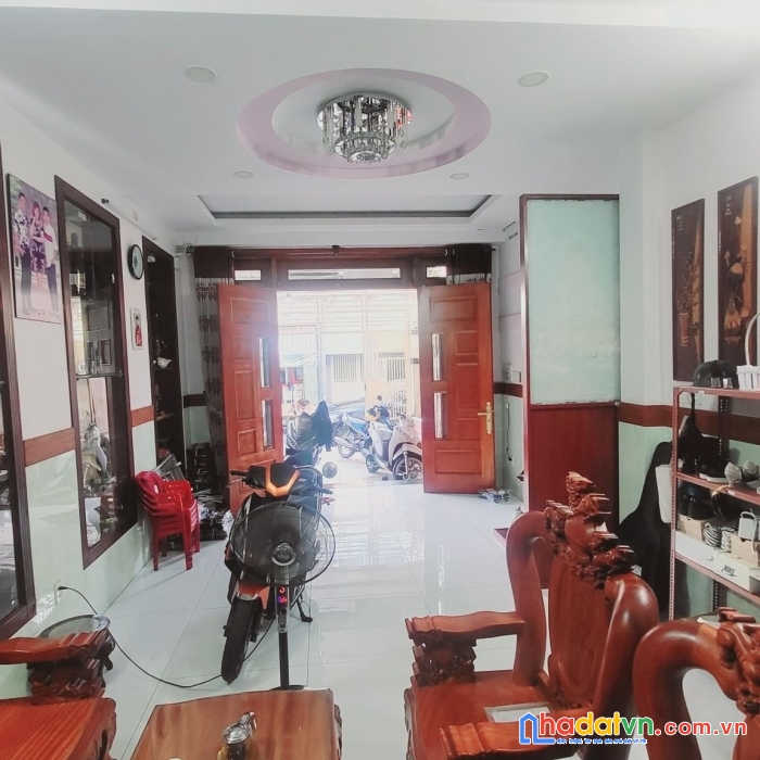 Bán nhà hẻm nhựa 10m đường tân thành gần âu cơ, dt: 4.7x22m, 3 tầng - 5pn, giá 13.4 tỷ (tl)