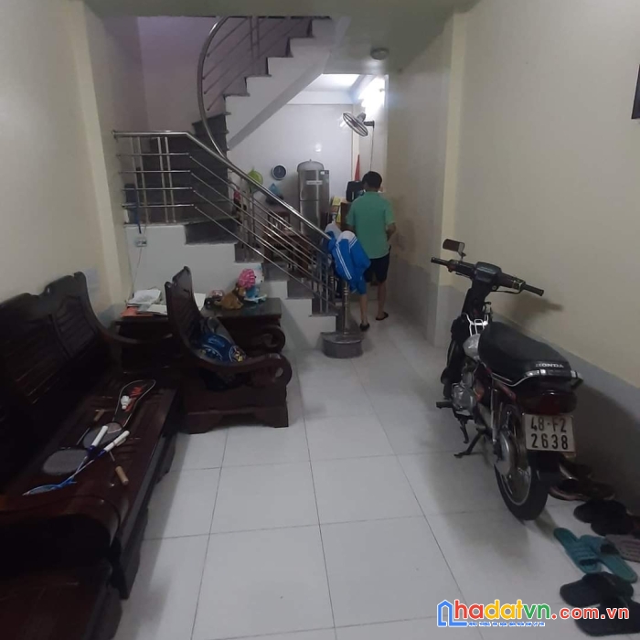 Chính chủ bán nhà thuý lĩnh, quận hoàng mai, 33m2, 4 tầng 4 ngủ, ô tô đỗ cửa