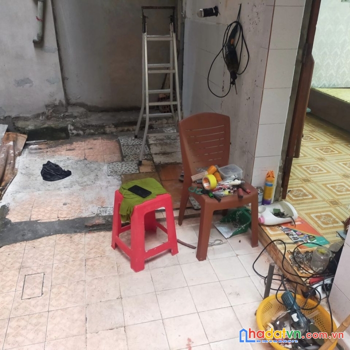 Cho thuê nhà nguyên căn 2 tầng tại cầu đơ 2 - gần đường quang trung - điểm xe buýt ga tàu điện -