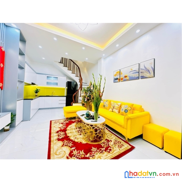 Căn nhà 33m2 x 5 tầng vĩnh hưng, hoàng mai giá 2.3 tỷ. có rẻ không