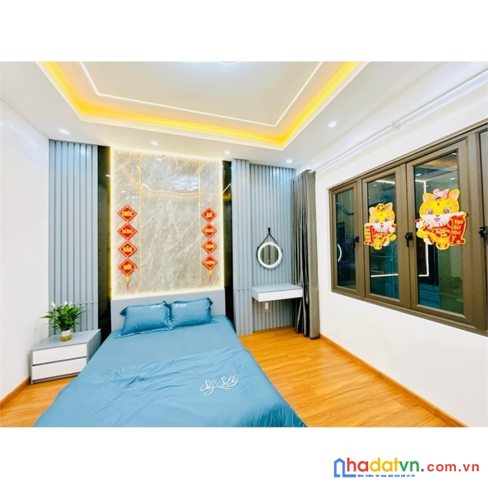 Căn nhà 33m2 x 5 tầng vĩnh hưng, hoàng mai giá 2.3 tỷ. có rẻ không