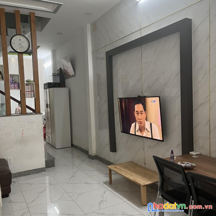 Bán nhà tân phú hxh 5m 4x16 chỉ 5 tỷ vị trí đẹp không lỗi phong thủy 5 tỷ tl sâu