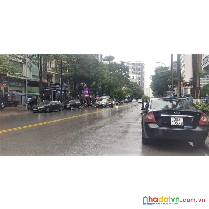 Bán nhà duy tân, kinh doanh, vỉa hè ô tô tránh, hai thoáng, 100m 28 tỷ