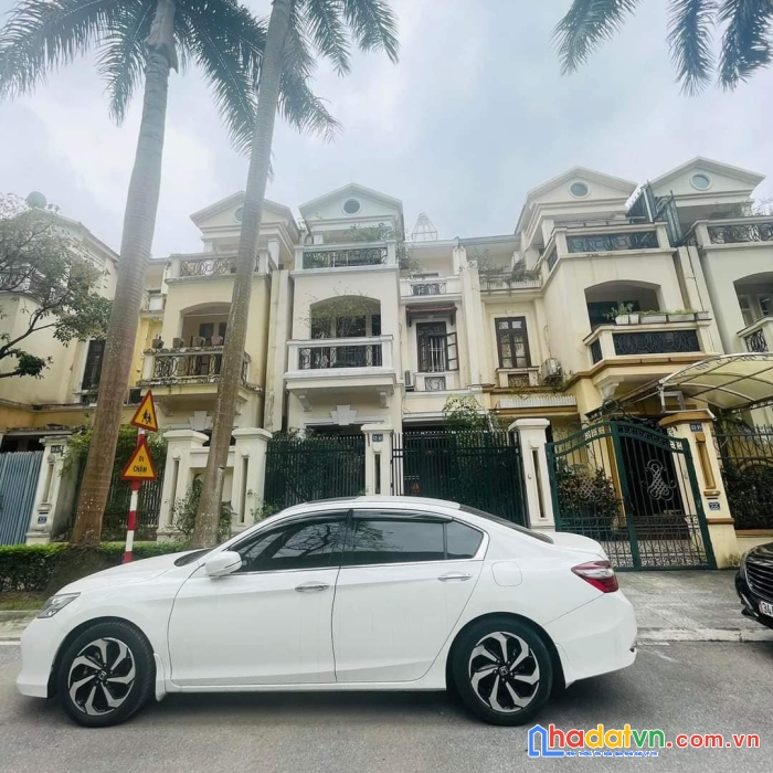 Bán biệt thự mỹ đình, căn góc, thang máy, gara ô tô, 150m mt 20m 34.x tỷ