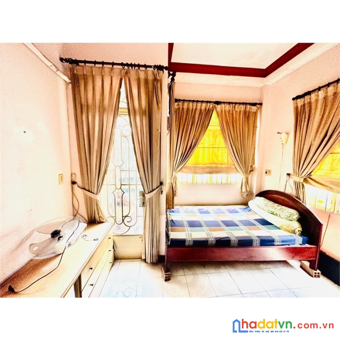 Chỉ nhỉnh 5 tỷ- nhà lô góc phan đăng lưu phú nhuận- hẻm siêu rộng - 4 tầng btct - 0902811588