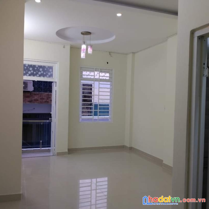 Hơn 6 tỷ- 6 tầng btct-ngay chợ tân sơn nhất-nguyễn văn công-gò vấp