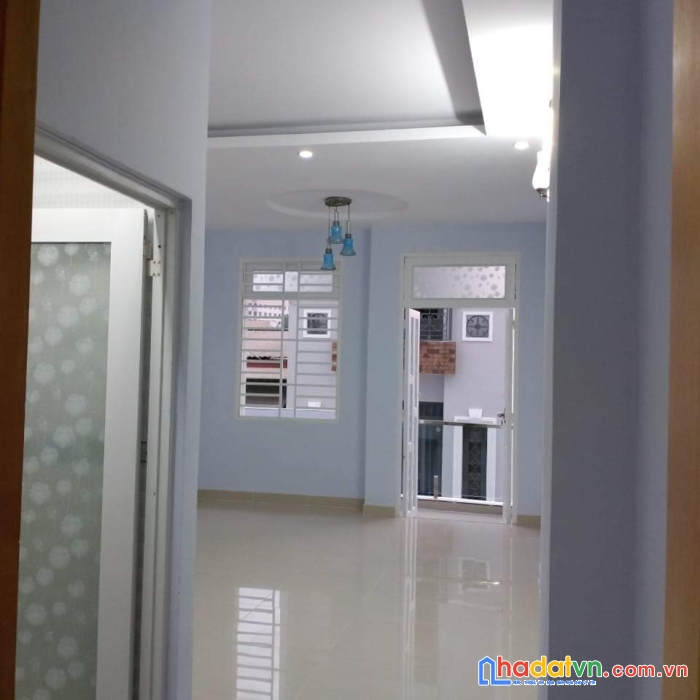 Hơn 6 tỷ- 6 tầng btct-ngay chợ tân sơn nhất-nguyễn văn công-gò vấp