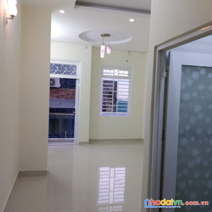 Hơn 6 tỷ- 6 tầng btct-ngay chợ tân sơn nhất-nguyễn văn công-gò vấp