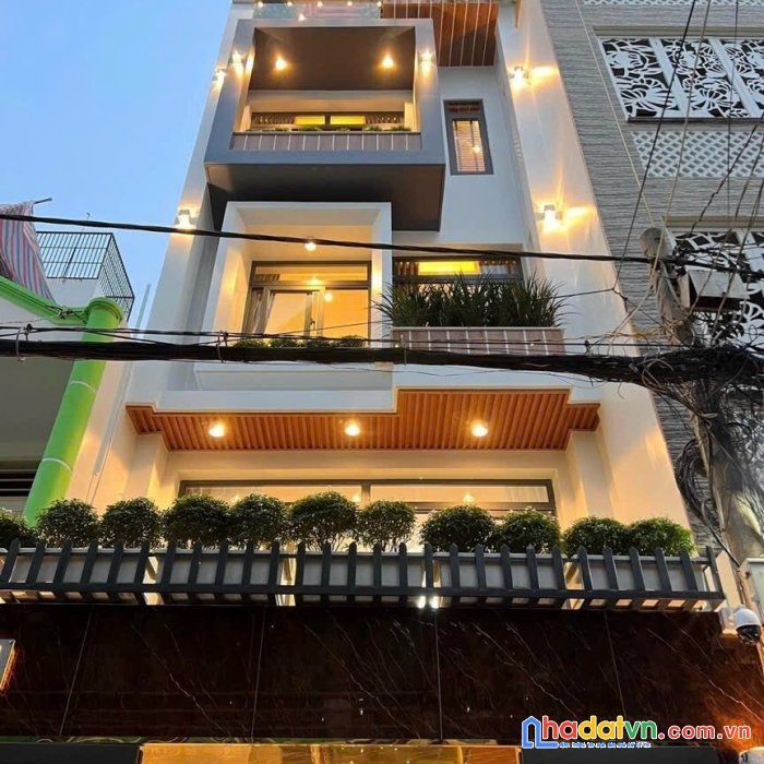 Nhà đẹp p9 gò vấp xe hơi ngủ trong nhà 8,6 tỷ