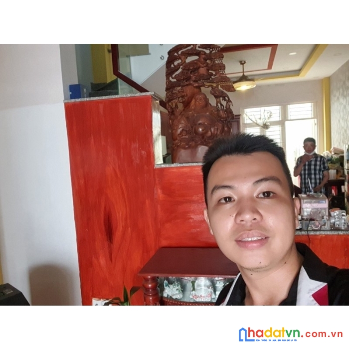 Bán nhà hxh quốc lộ 13 nhà mới tinh 3 tầng ở ngay