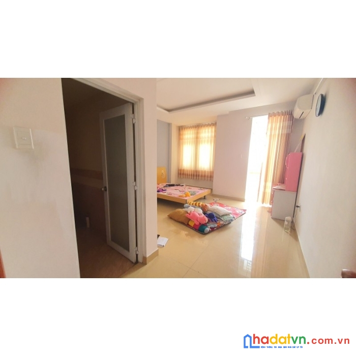 Bán nhà hxh quốc lộ 13 nhà mới tinh 3 tầng ở ngay