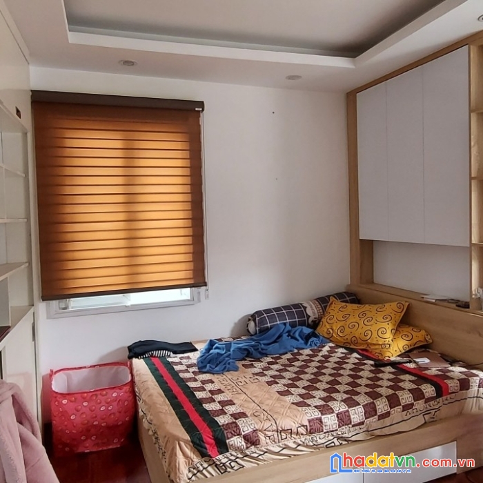 Chung cư mini đội cấn ba đình 45m t5 giá chỉ 1.35 tỷ