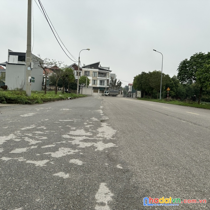 Cc gửi đấu giá x2 sơn du nguyên khê, 80m2, giá 3,1 tỷ.