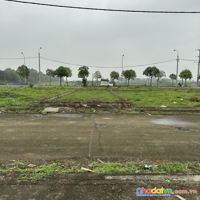 Cc gửi đấu giá x2 sơn du nguyên khê, 80m2, giá 3,1 tỷ.