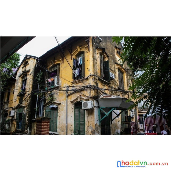 Bán nhà mặt phố trúc bạch, phố rộng, vỉa hè to, dt 180m2 chỉ 44 tỷ. 0338080356