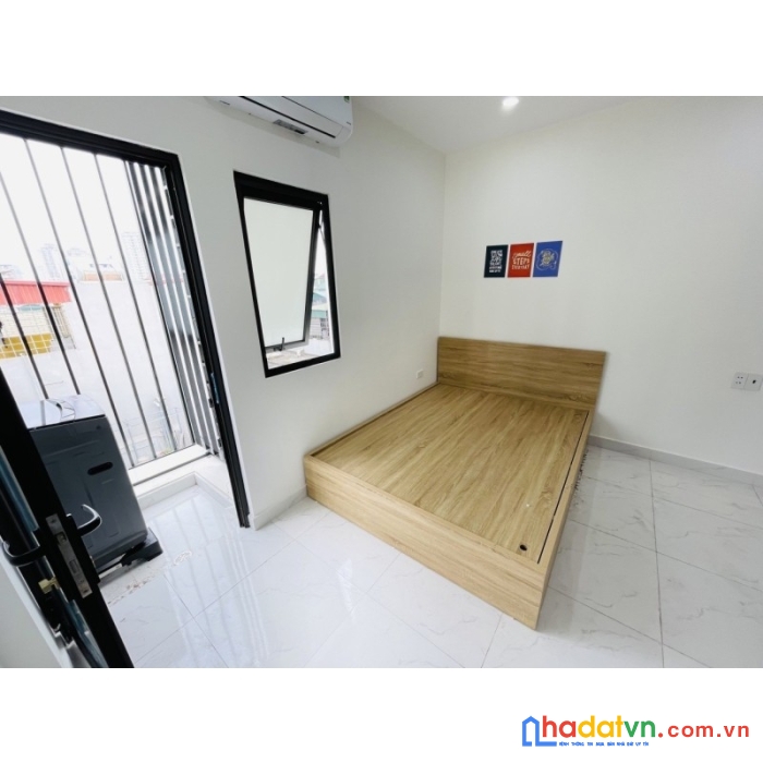 Bán nhà  phố cự lộc 50m*7t thang máy 12phòng dt 70tr/tháng nhỉnh 8 tỷ lh0975124520