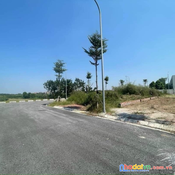 Chính chủ bán 2 lô đât cực đẹp đấu giá x2 xóm ngõ nguyên khê chỉ 4xtr/m2