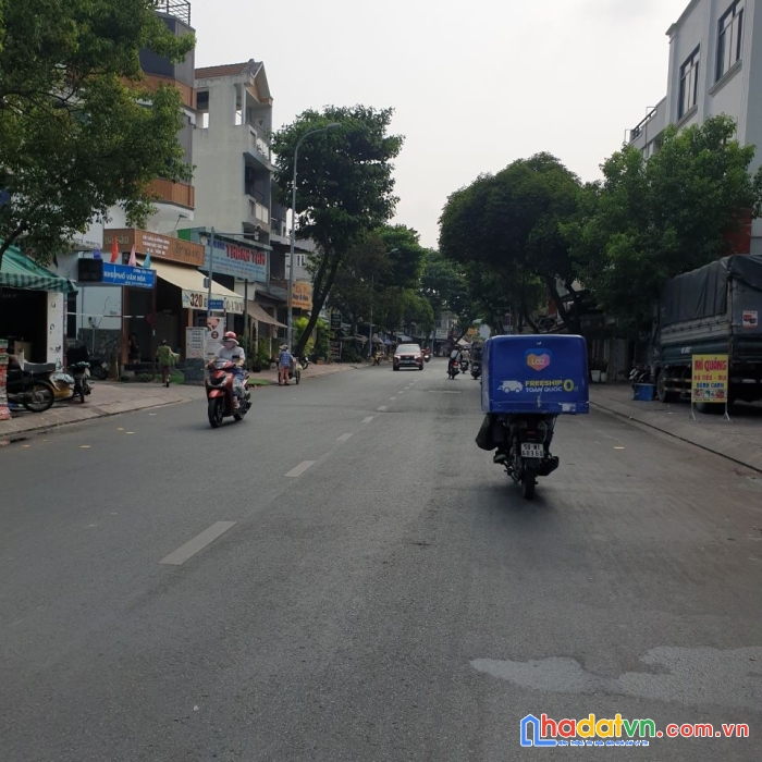 Bán nhà tân phú hxh gò dầu 2 tầng, lô góc, 56m2 giá 4 tỷ 8