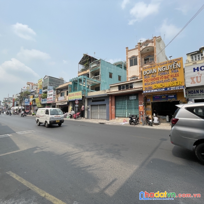 Mặt tiền lạc long quân-ngã tư bảy hiền q.tân bình