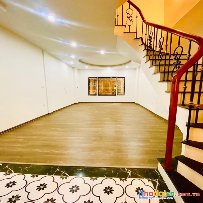 Bán nhà cạnh time city gần phố lạc trung quận hai bà trưng 29m2 giá chỉ 2.95 tỷ có thương lượng
