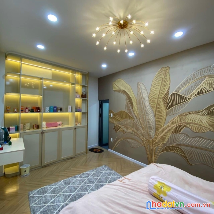 Siêu phẩm tân bình - 47m2 - xe hơi đỗ cổng - sát mặt tiền đường - giá chỉ 6.4 tỷ