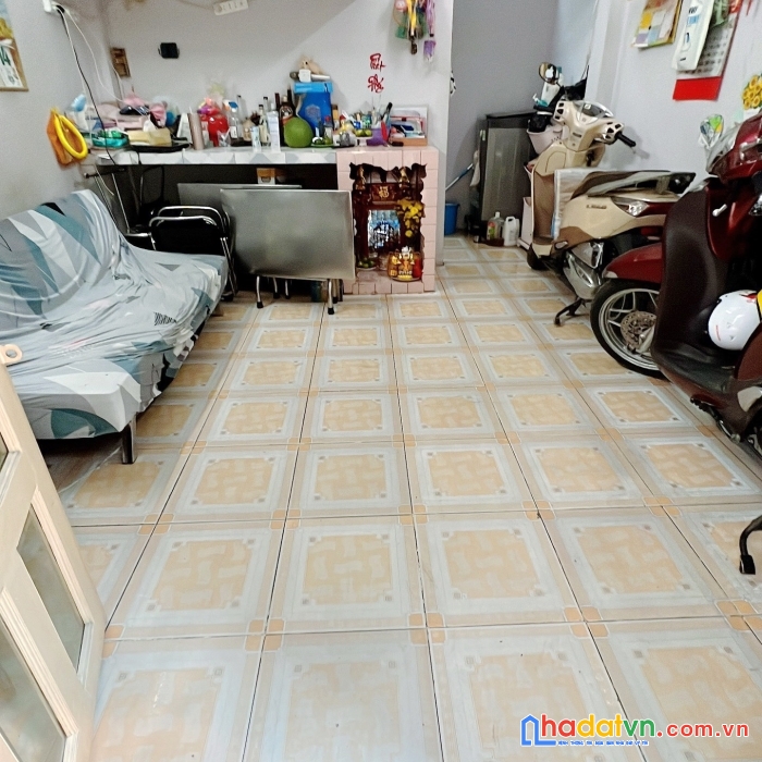 Nhà 2 tầng hxh gần đường huỳnh mẫn đạt p2q5 - giá : 5.88 tỷ