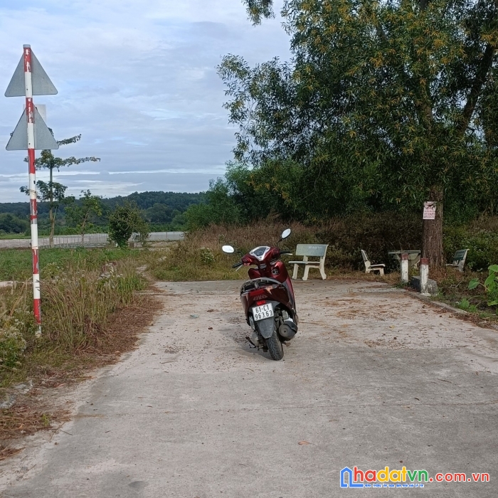 Bán 573m2 đất phú chánh, tp. tân uyên giá ngộp