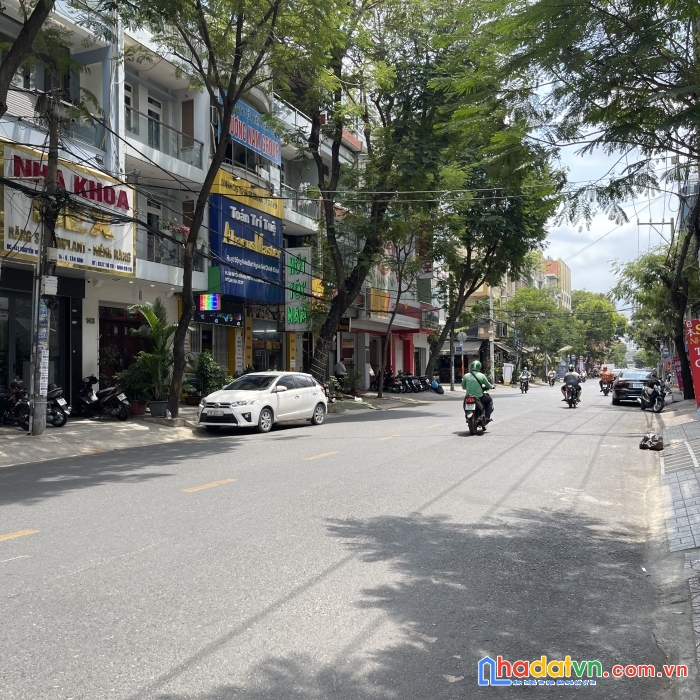 Khu bàu cát 4.6x17m2 - sổ nở hậu