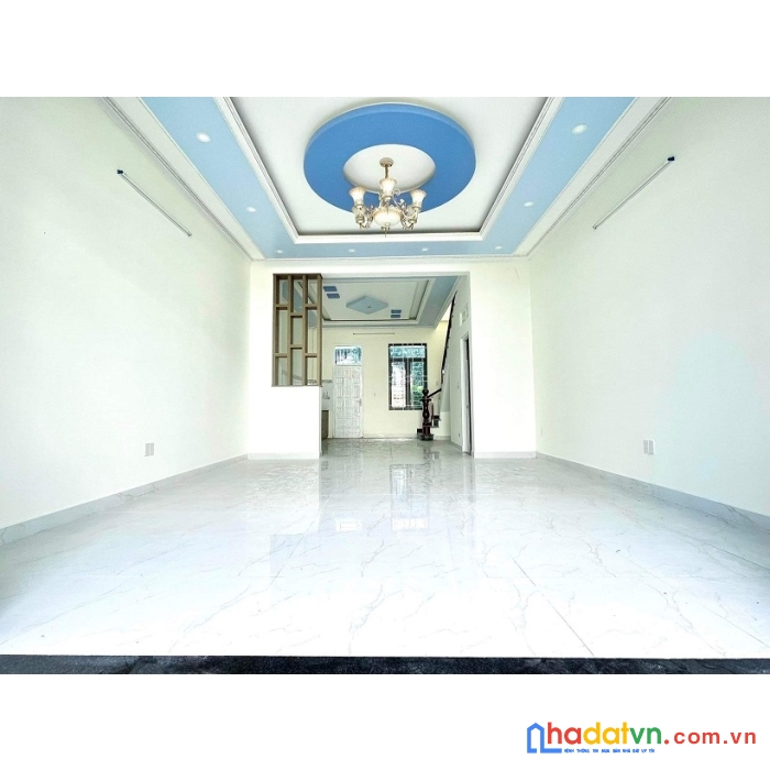 Bán nhanh căn nhà mái thái đẹp- vị trí đắc địa tại mỹ phước 2, bến cát