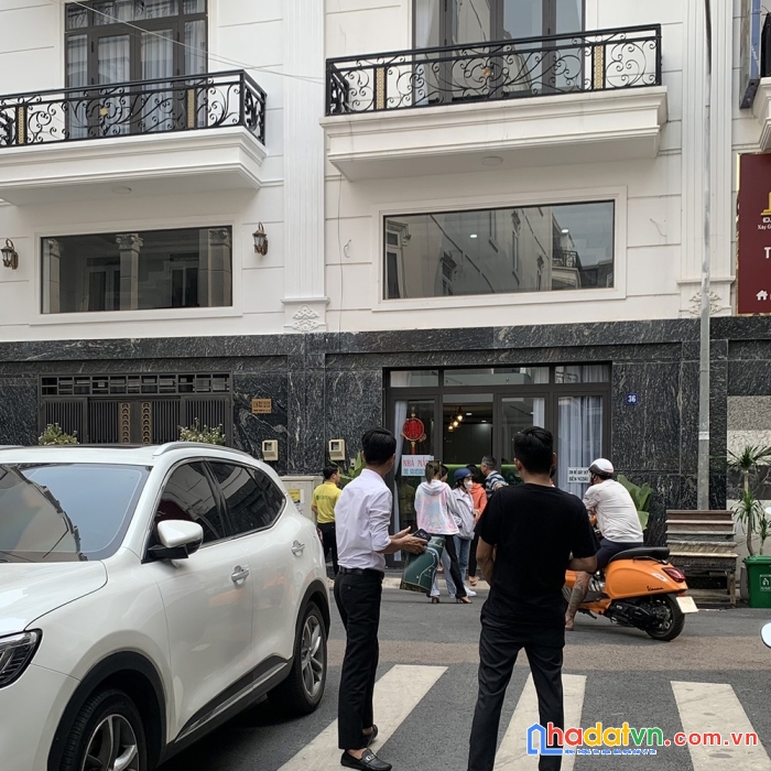 Kẹt tiền cần bán lỗ căn nhà mới hoàn toàn ở cao đẳng điện lực, giá quá rẻ
