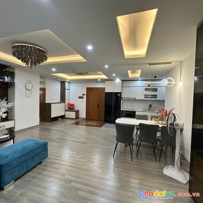 Bán chung cư eurowindow 27 trần duy hưng, nội thất cao cấp
