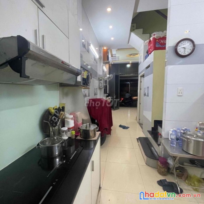 Cần bán gấp nhà hẻm 201/ đội cung, p.9, quận 11