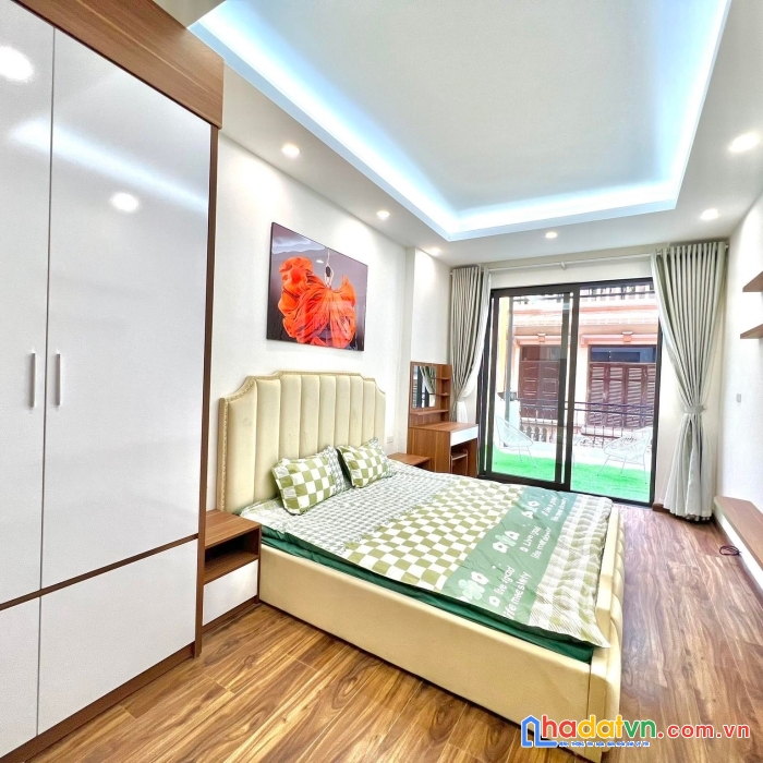 Giảm 1 tỷ bán nhà 40m 4t phố hoàng quốc việt, cầu giấy, hà nội ô tô, kinh doanh 5,x tỷ