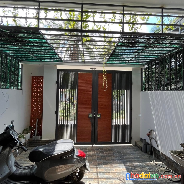 Bán nhà thủy tú, vĩnh thái 1 lầu 1 trệt ngay gần bệnh viện thành phố