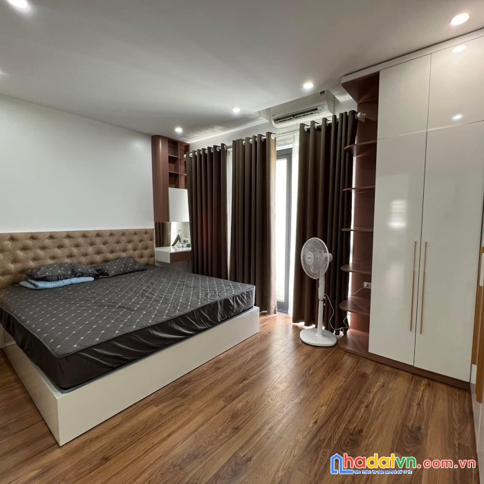 Cho thuê căn 4 tầng 75m2 tại khu centa diamond, vsip, tp từ sơn, bn