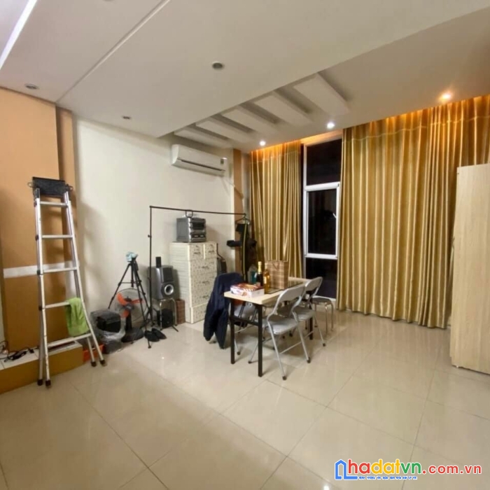Nhỉnh 2 tỷ, sở hữu căn nhà sông sét,trung tậm quận hoàng mai