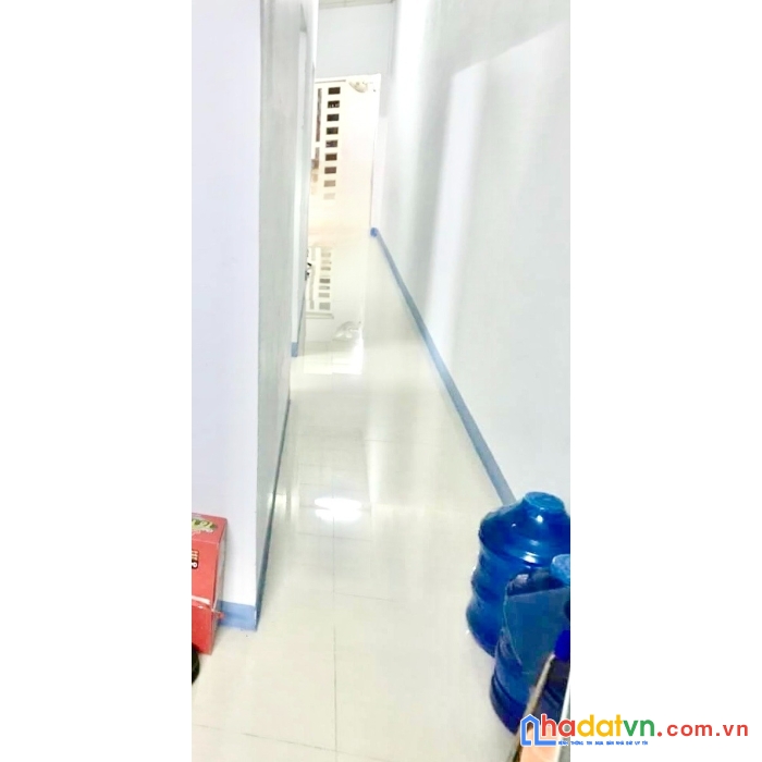 Nhà bán hxh đường bình đông p14.q8. trệt,lửng giá 4,7 tỷ tl