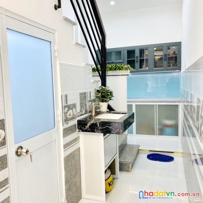 Nhà bán hẻm nguyễn chế nghĩa p13.q8 giá 2,48 tỷ tl