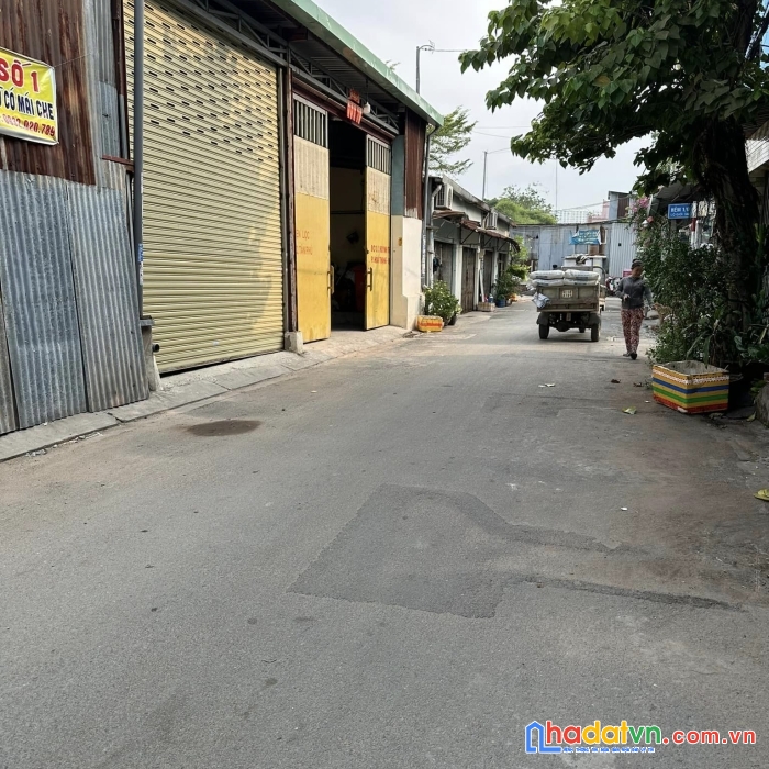 Bán nhà mặt tiền huỳnh thiện lộc, gần lũy bán bích phường hòa thạnh, quận tân phú