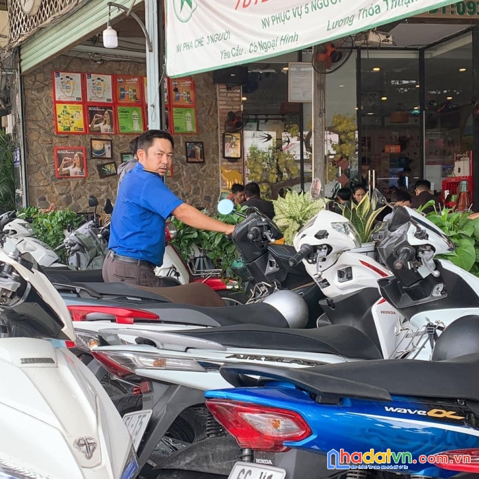 Bán nhà mặt tiền huỳnh thiện lộc, gần lũy bán bích phường hòa thạnh, quận tân phú