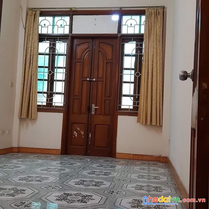 5 tỷ bán nhà cầu giấy, bán nhà trần quốc vượng 44m2, 4 tầng, trước nhà rộng , 2 thoáng.