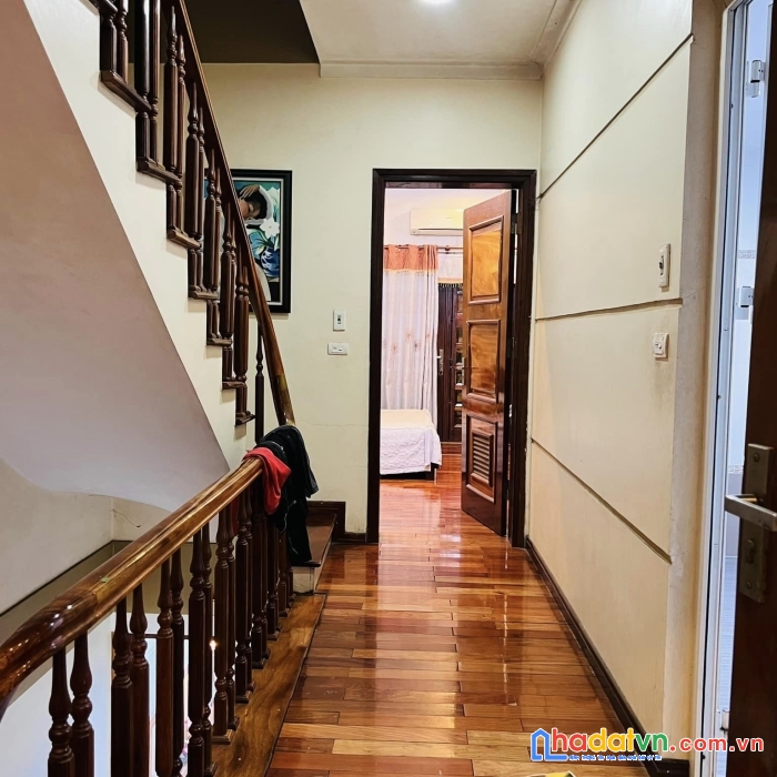 Bán nhà nguyễn chí thanh, đống đa, 5m ra phố, 50m2 6t mt6m, giá 7.4 tỷ