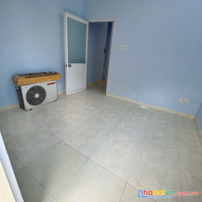 Tổng giảm hơn 1 tỷ, gấp bán nhà hxh đinh tiên hoàng, 45m2, chỉ 4.3 tỷ.