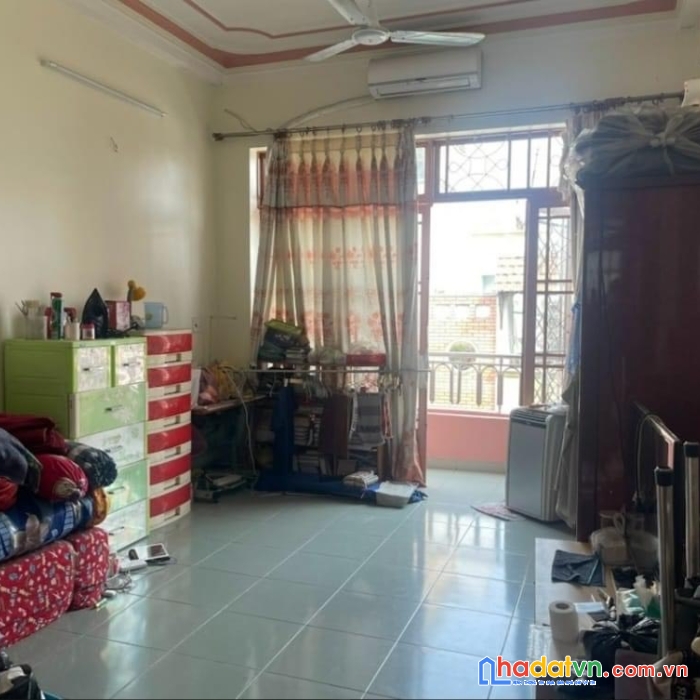 Chính chủ bán nhà 2 mặt hèm đường đỗ nhuận, 3 tầng, 66m2 chỉ 11 tỷ