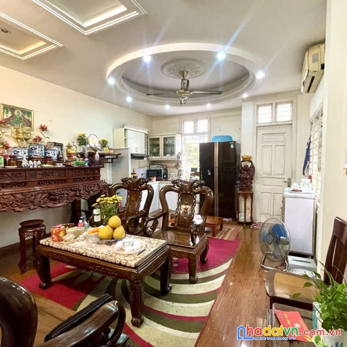 Mặt phố nguyễn đổng chi, lô góc, 75m, 5t, 14 tỷ 5, ô tô, kd đỉnh của chóp