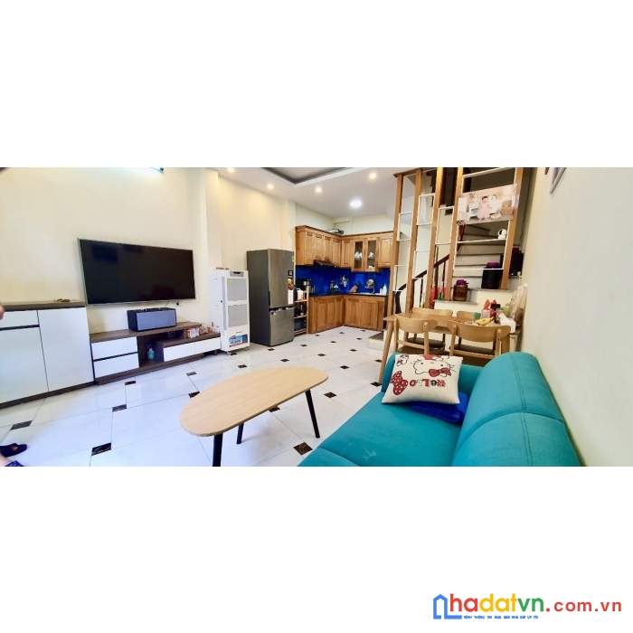 Bán nhà nam dư, lĩnh nam, 45m2, 5t, full nội thất,ô tô đỗ cửa, view hồ, nhỉnh 3 tỷ